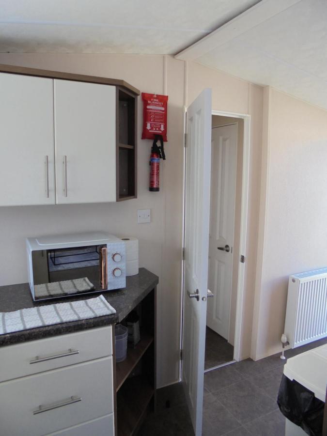 Kingfisher : Seabreeze:- 6 Berth, Enclosed Veranda, Close To Site Shop Инголдмелс Экстерьер фото